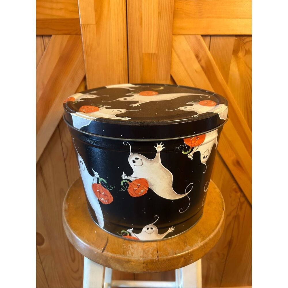 Vintage The POPCORN FACTORY Metal Tin Halloween Ghosts (7815)